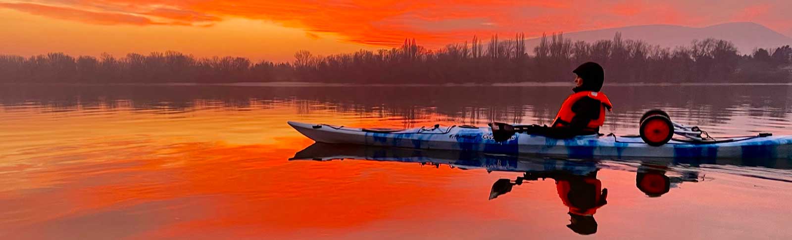 Téli kajaktúra, mert télen vízitúrázni jó!